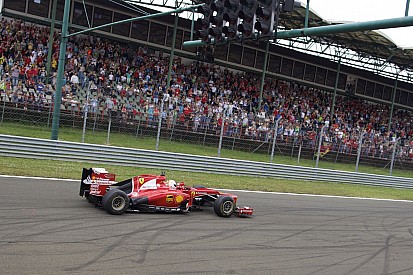 Hivatalos videók a Ferrari-hétvégéről: a főszerepben Vettel, az F2012, és az FXX K