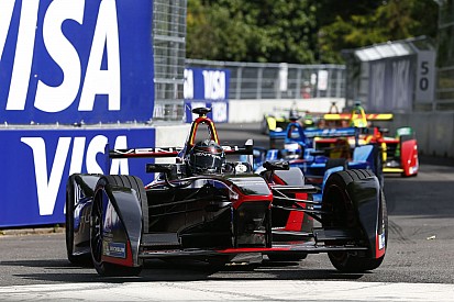 A Red Bull szerint „vicc”, hogy a Formula E a Forma-1 versenytársa lenne