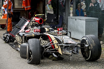 Maldonado, a specialista: Egészen közeli képeken a rommá tört Lotus