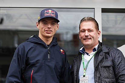 A Verstappen család szerint is izgalmasabb Forma-1 vár ránk 2017-től