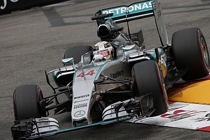 Hamilton és Rosberg pole körének összehasonlítása Monacóból
