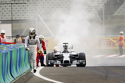 Lauda: Így nehéz lesz Hamiltonnak befognia Rosberget