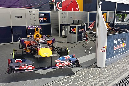 Ezért (is) érdemes kimenni a Nagy Futamra! Beröffent a Red Bull V8-as motorja!