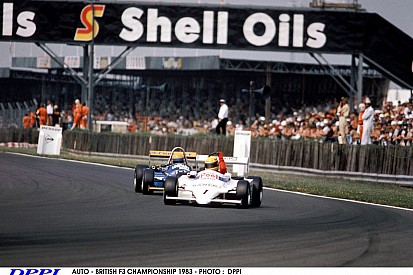 Ayrton Senna és az első F1-es teszt: Azonnal letette a névjegyét - 1983, Donington Park