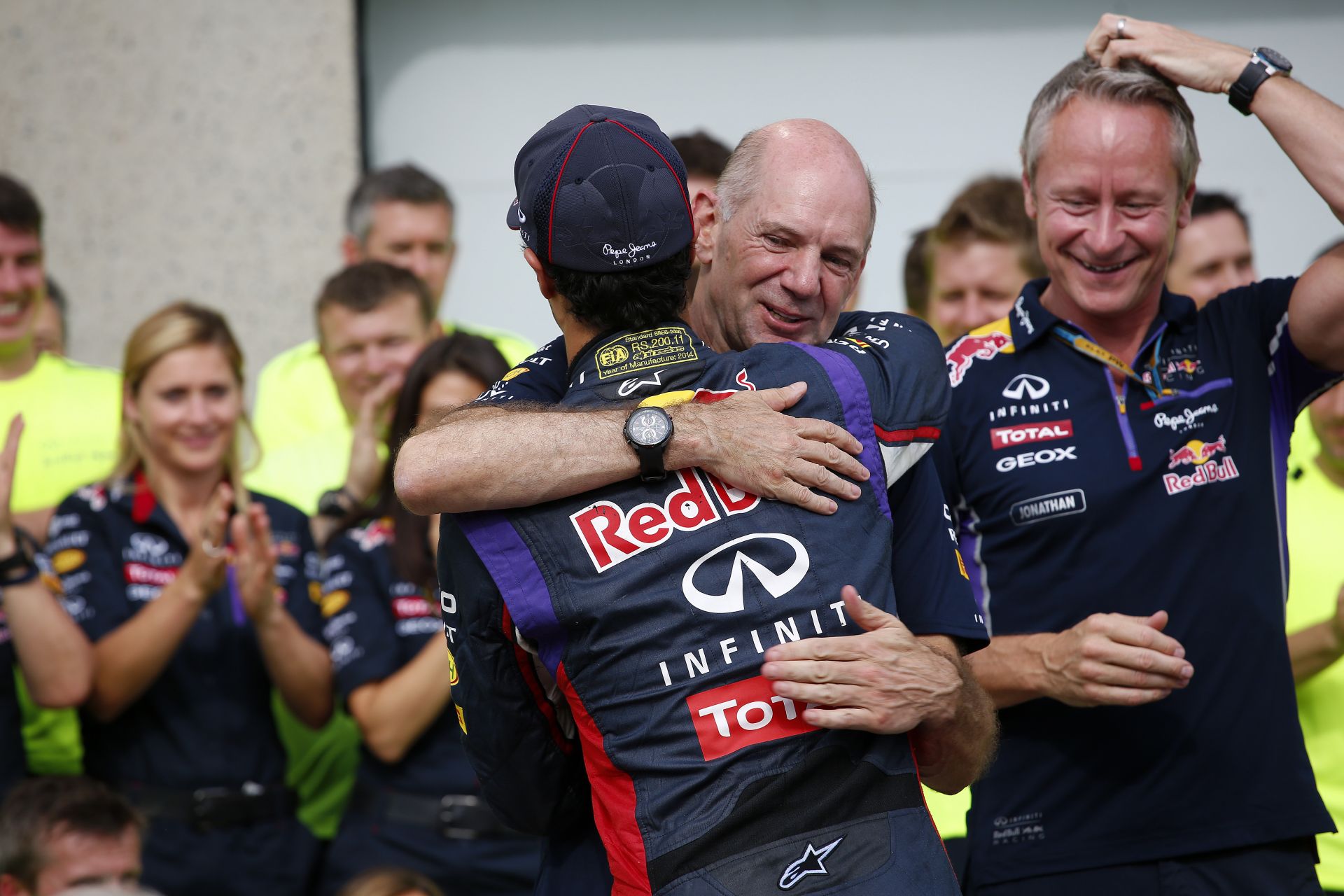 Ricciardo: Newey többet dolgozott a 2015-ös Red Bull-on, mint eredetileg tervezte