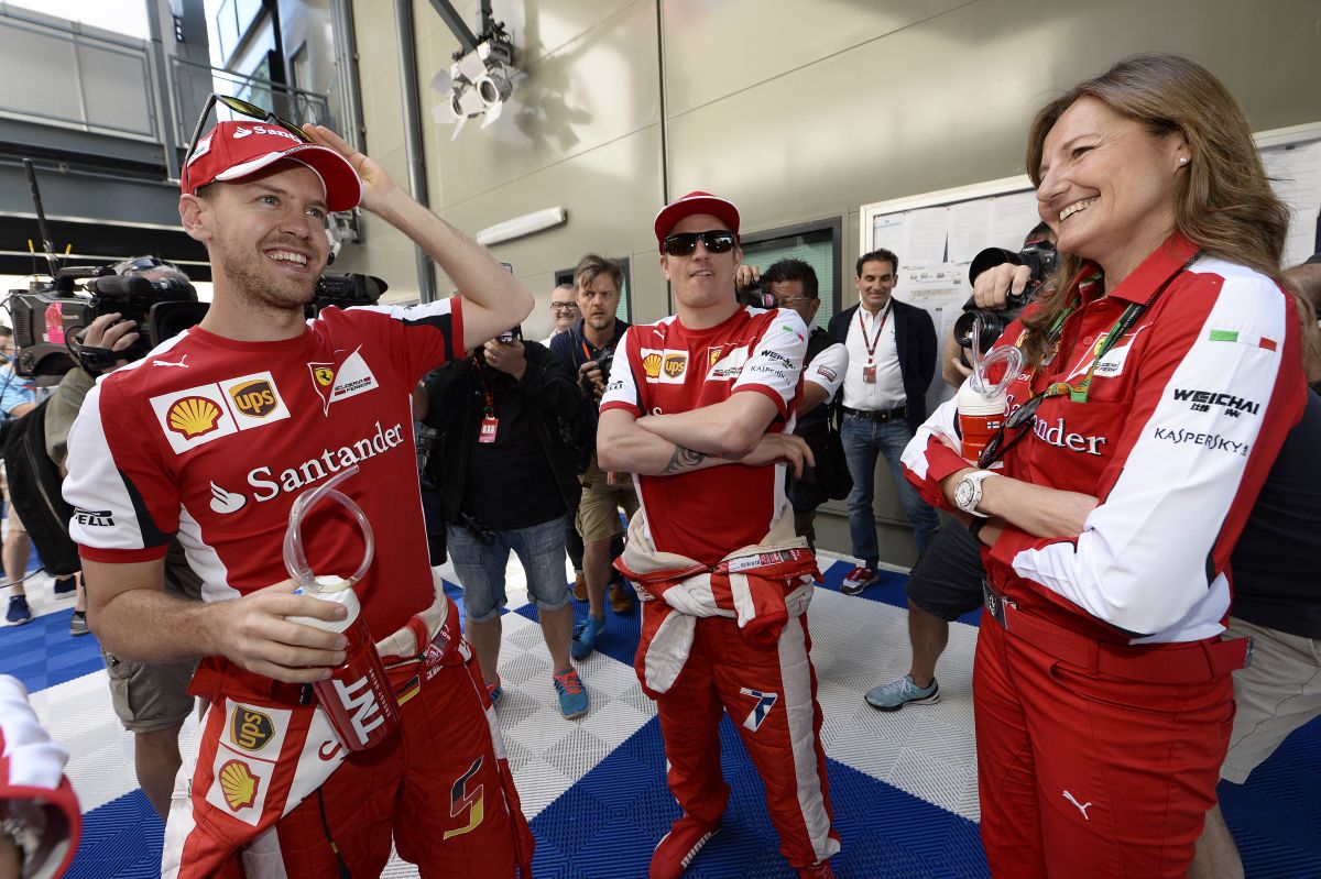 Vettel: ez egy győzelemmel is felér a Ferrari borzalmas szezonja után