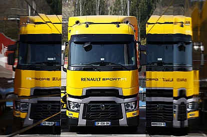 Bevásárolna a Renault: egyre reálisabb alternatíva a saját csapat, újra mezőnyben a sárga autó?!