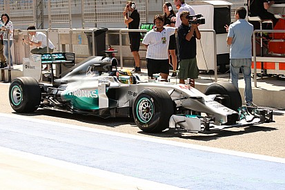 Hamilton használt lágyon győzte majdnem le a „szuper-lágyas” Massát