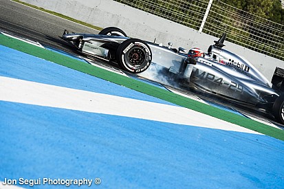 Nem kell aggódnia a "csupasz" McLarennek: a Honda már idén fizet a csapatnak?