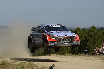 Zweiter Karrieresieg von Thierry Neuville bei der Rallye Italien