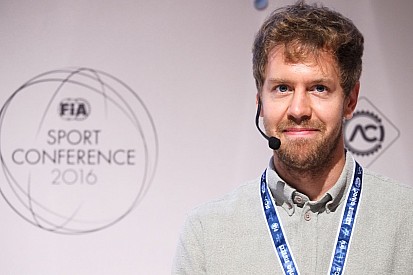 Vettel: "La F1 debe juntar velocidad, peligro y ruido"