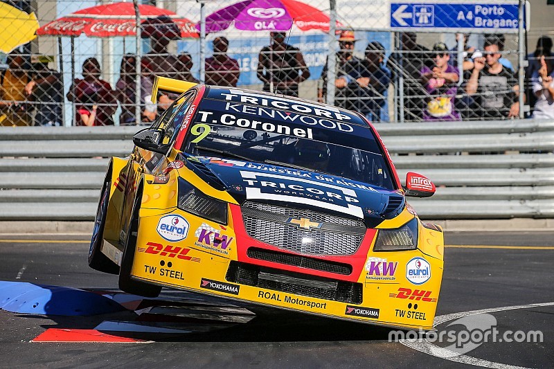 WTCC Vila Real: Coronel foutloos naar zege, Catsburg pakt P3