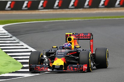De startopstelling voor de Grand Prix van Groot-Brittannië