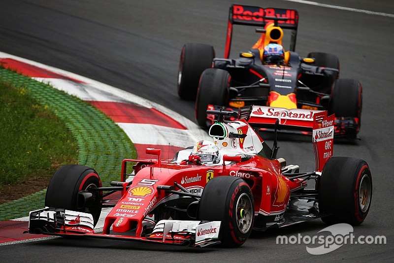 A Vettel no le preocupa Red Bull