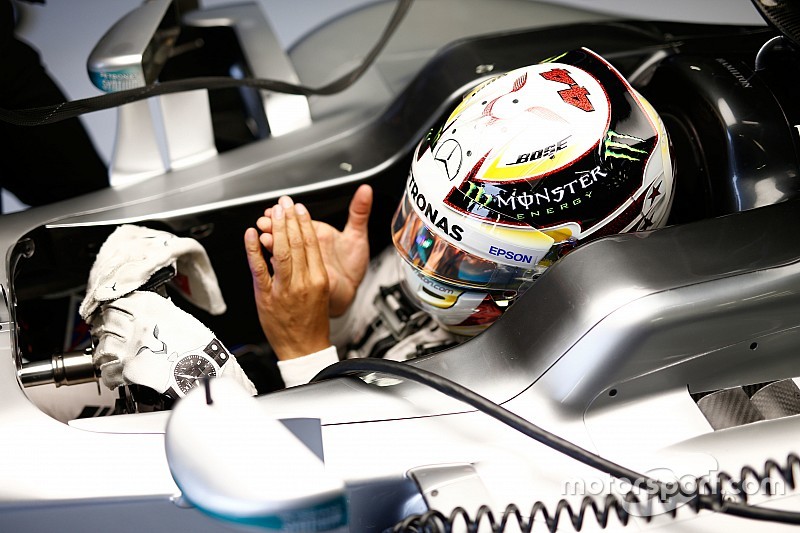 Hungaroring, Libere 1: le Mercedes fanno il vuoto. Poi le due Ferrari