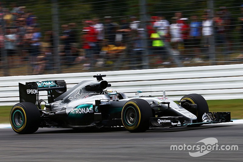 Ermittlungen gegen Lewis Hamilton wegen eines