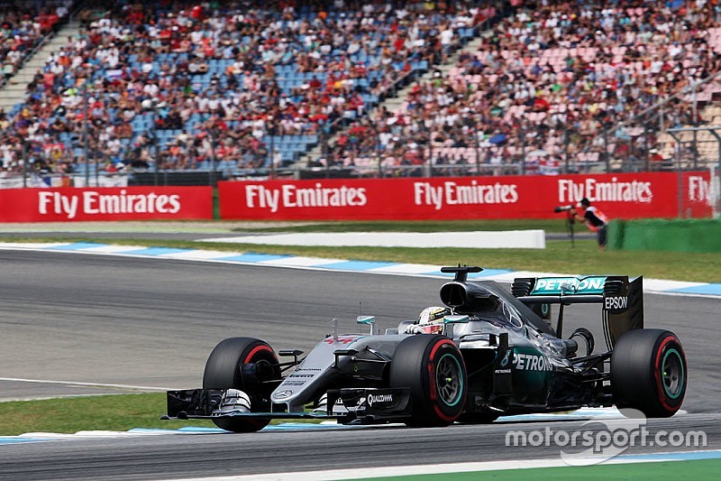 GP di Germania: Hamilton brucia Rosberg al via. Deludono le Ferrari