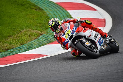 Iannone en 'Dovi' voelen de druk, maar zijn vol vertrouwen voor de race