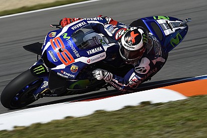 Lorenzo voor Rossi op testdag Brno