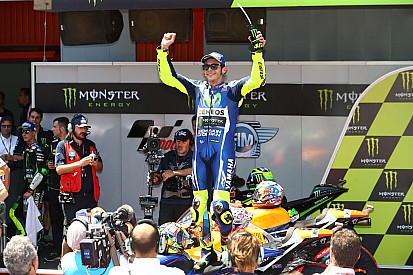Analisis: Mengungkap bagaimana Rossi tundukkan Yamaha