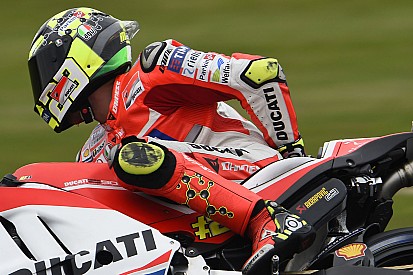 La Ducati agota a sus pilotos