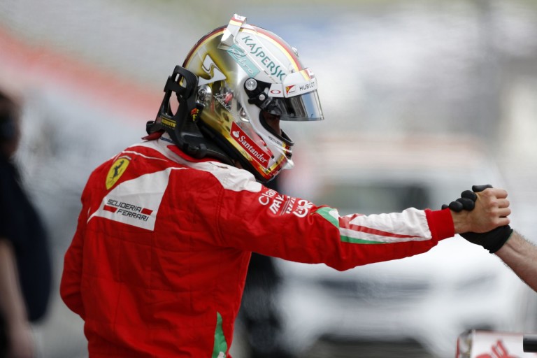 Vettel reméli, hogy hamarosan beköszönt a diszkókorszak a Ferrarinál!