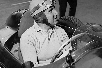 61 éve ezen a napon hunyt el minden idők egyik legjobb F1-es versenyzője