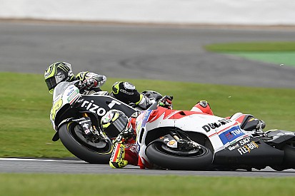 Iannone, con una vértebra fracturada, no correrá en Misano