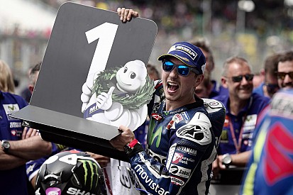 Randy Mamola: Yamaha rugi kehilangan Lorenzo