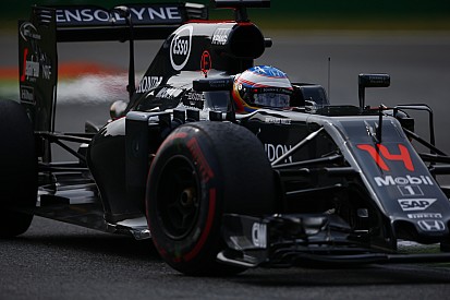 Alonso: "Carlos y yo deberíamos estar en los puntos en Singapur"