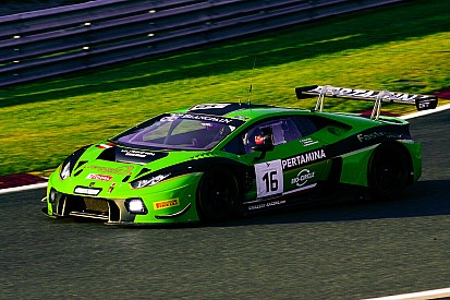 19 vetture in un secondo nelle pre-qualifiche del Nurburgring