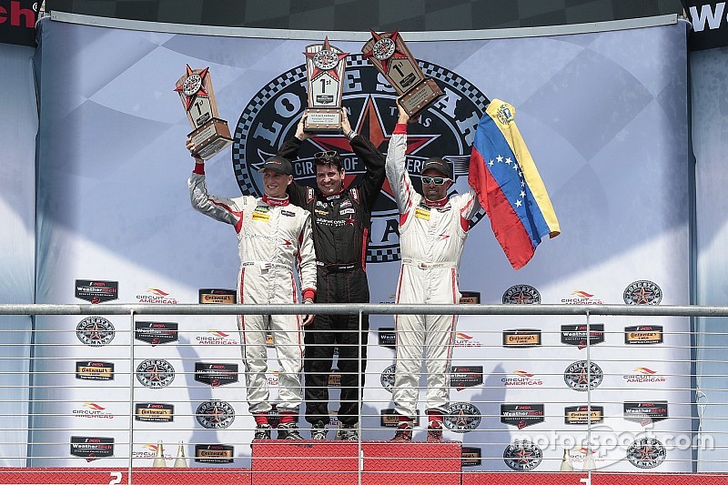 Renger van der Zande wint in Austin, titel binnen handbereik