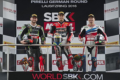 WSBK на Лаузітцринзі: Приголомшлива перемога Девіса і аварія Рея