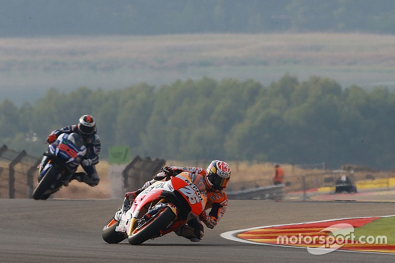 Pedrosa leidt Honda-trio in tweede training op MotorLand Aragon