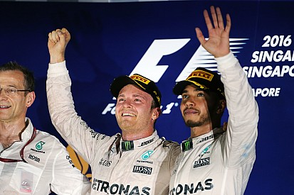 Berger le pide a Rosberg que no se sienta ya campeón