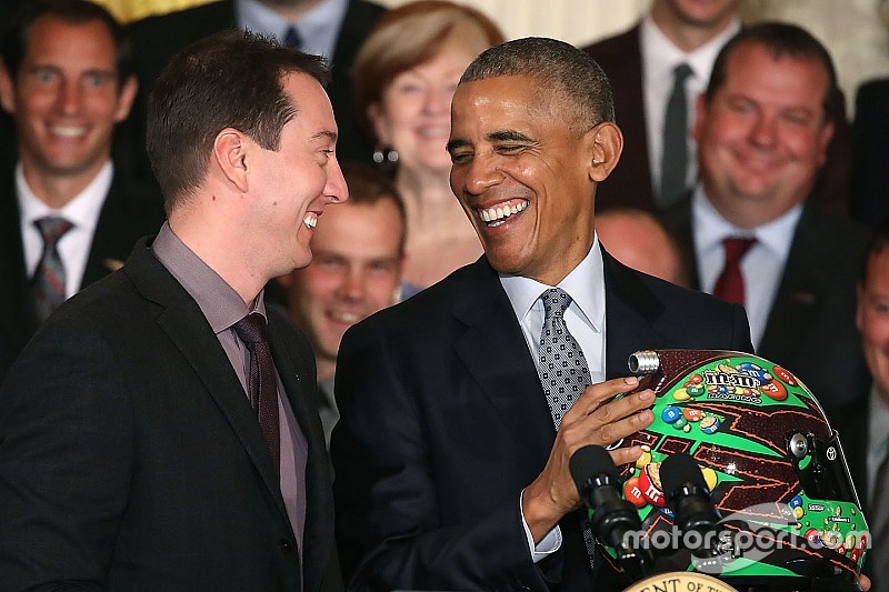 2015年NASCAR王者カイル・ブッシュ、オバマ大統領と会談