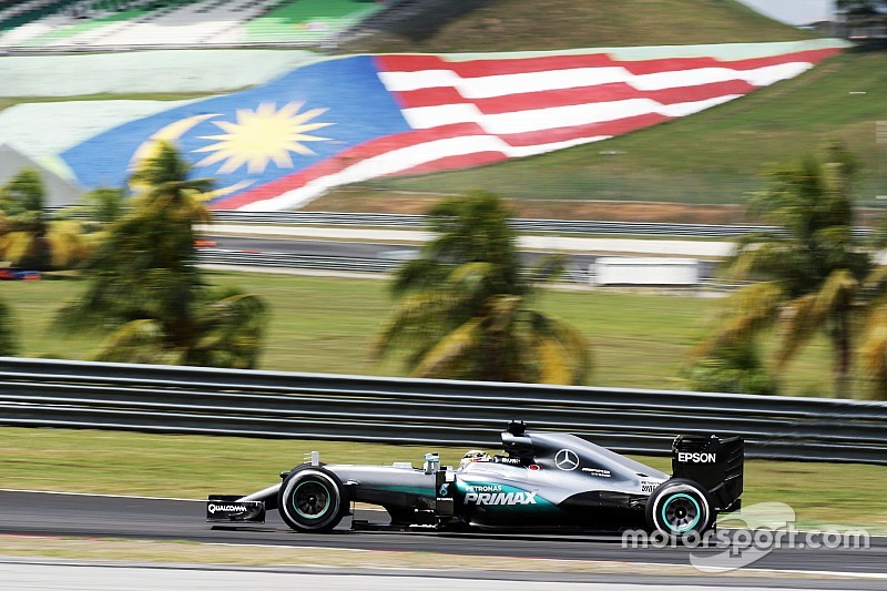 Una jornada sin problemas para Hamilton