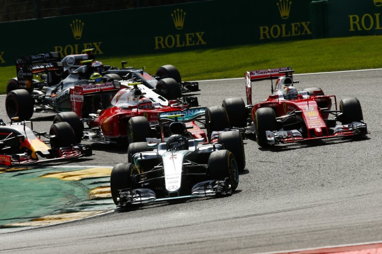Räikkönen és Vettel a Verstappen-ügyről: ez nem személyeskedés