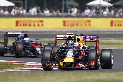 Alonso szerint hamarosan a Red Bull mögött lesz a McLaren-Honda