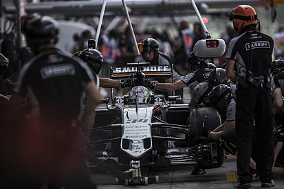 Perezt sokkolta a pénteki nap a McLaren, a Haas és a Williams miatt