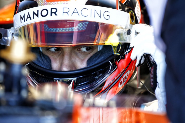 Ocon célja, hogy a Ferrari versenyzője legyen: nem viccel…