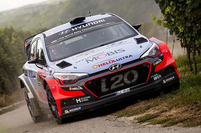 Hyundai renueva a Neuville por dos años más