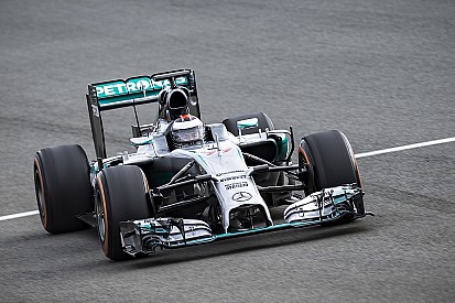 Bildergalerie: Jorge Lorenzo im Mercedes F1 W05