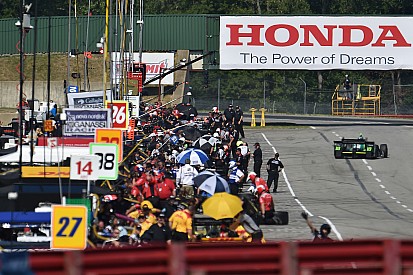 Equipos de Indy Car se mantendrán con Honda