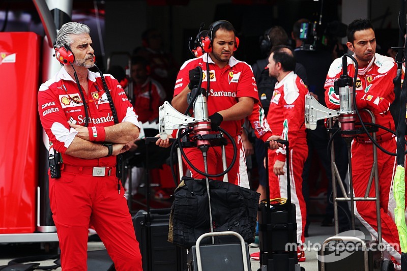 Бывший сотрудник назвал нынешнюю Ferrari
