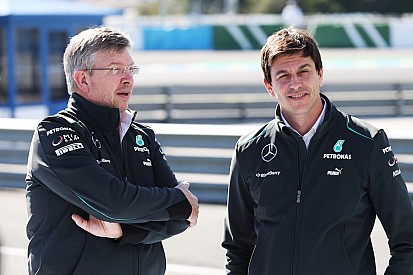 Brawn over vertrek bij Mercedes: "Ik vertrouwde Lauda en Wolff niet"