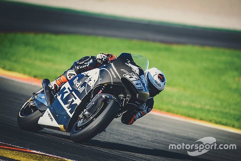 Fin des essais pour KTM, bientôt les débuts en course