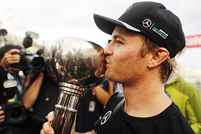 Rosberg: "Ik neem geen genoegen met tweede plaatsen"