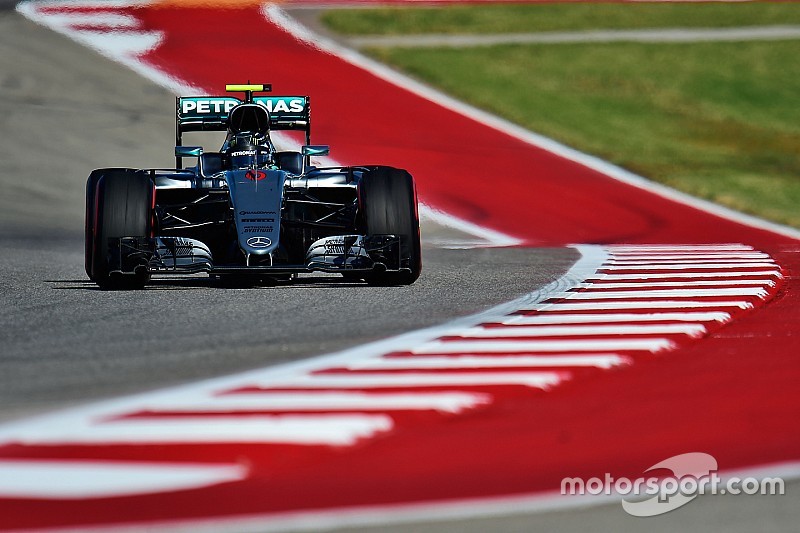 EL2 - Seul Ricciardo suit le rythme de Rosberg et Hamilton