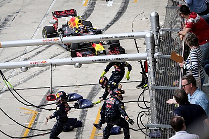 Red Bull no se explica por qué Verstappen paró antes de tiempo